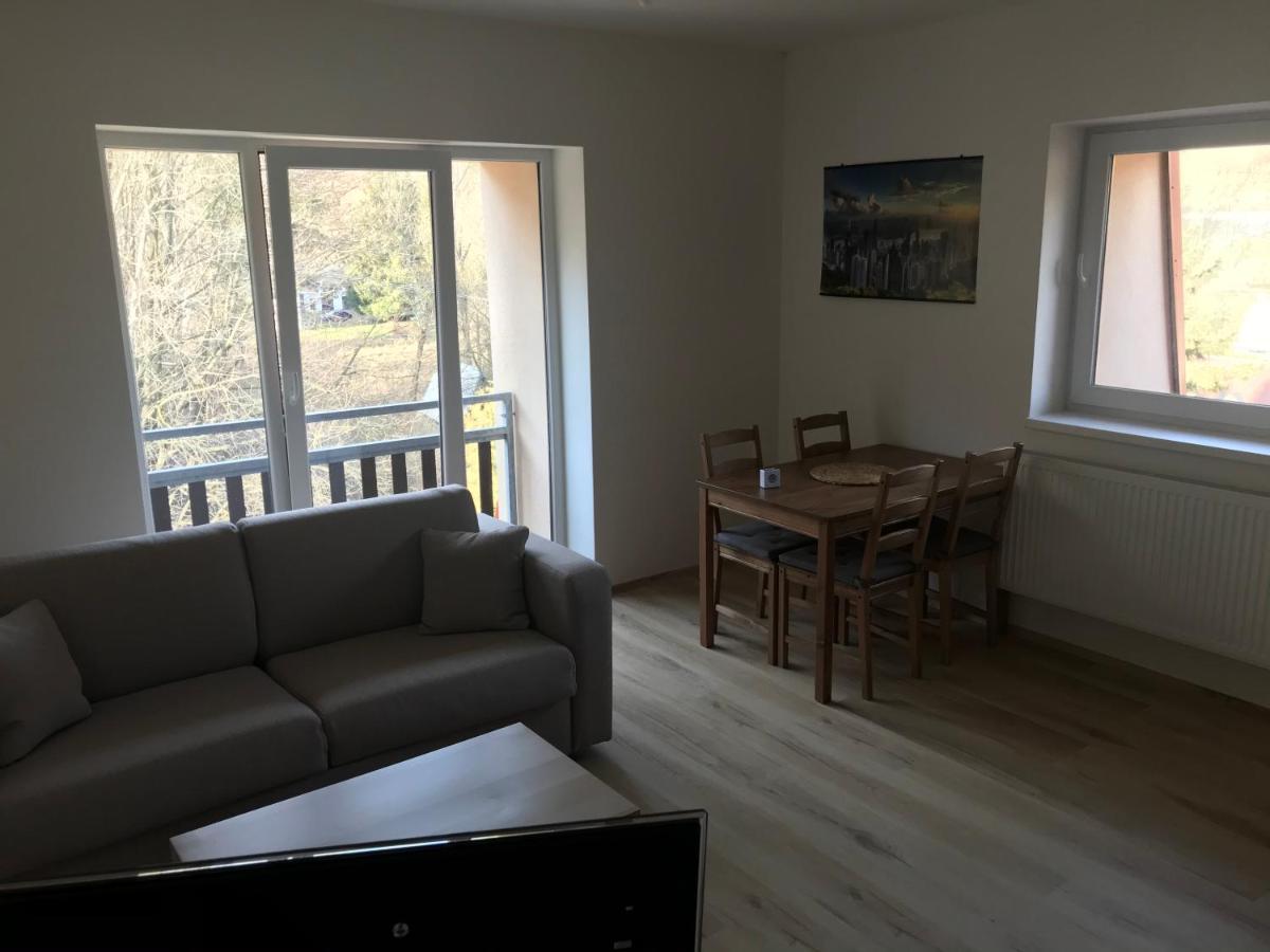 Apartman Horni Lipova ภายนอก รูปภาพ