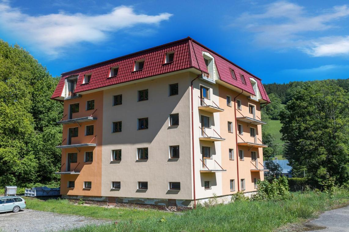 Apartman Horni Lipova ภายนอก รูปภาพ
